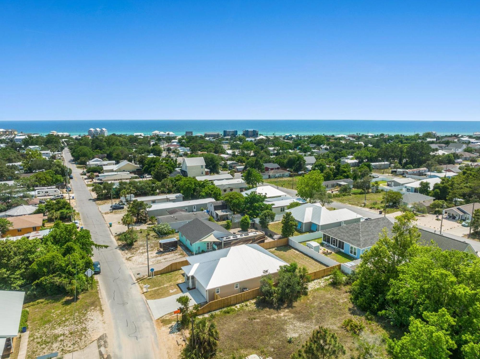 Amazing New 3br/2ba Laguna Beach! / 6p Golf Cart: 2 Mins To Beach/west Pcb Panama City Beach