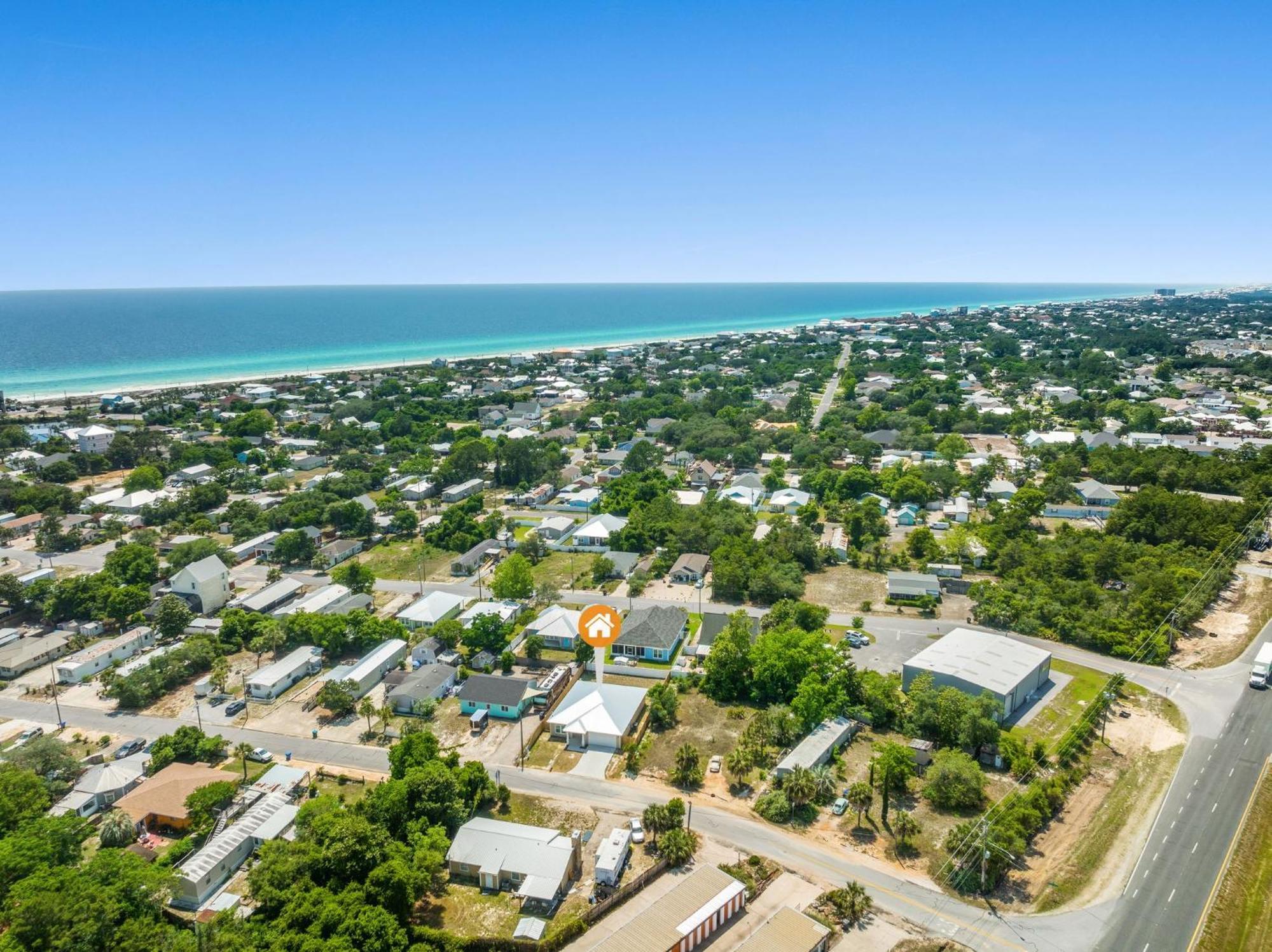 Amazing New 3br/2ba Laguna Beach! / 6p Golf Cart: 2 Mins To Beach/west Pcb Holiday home
