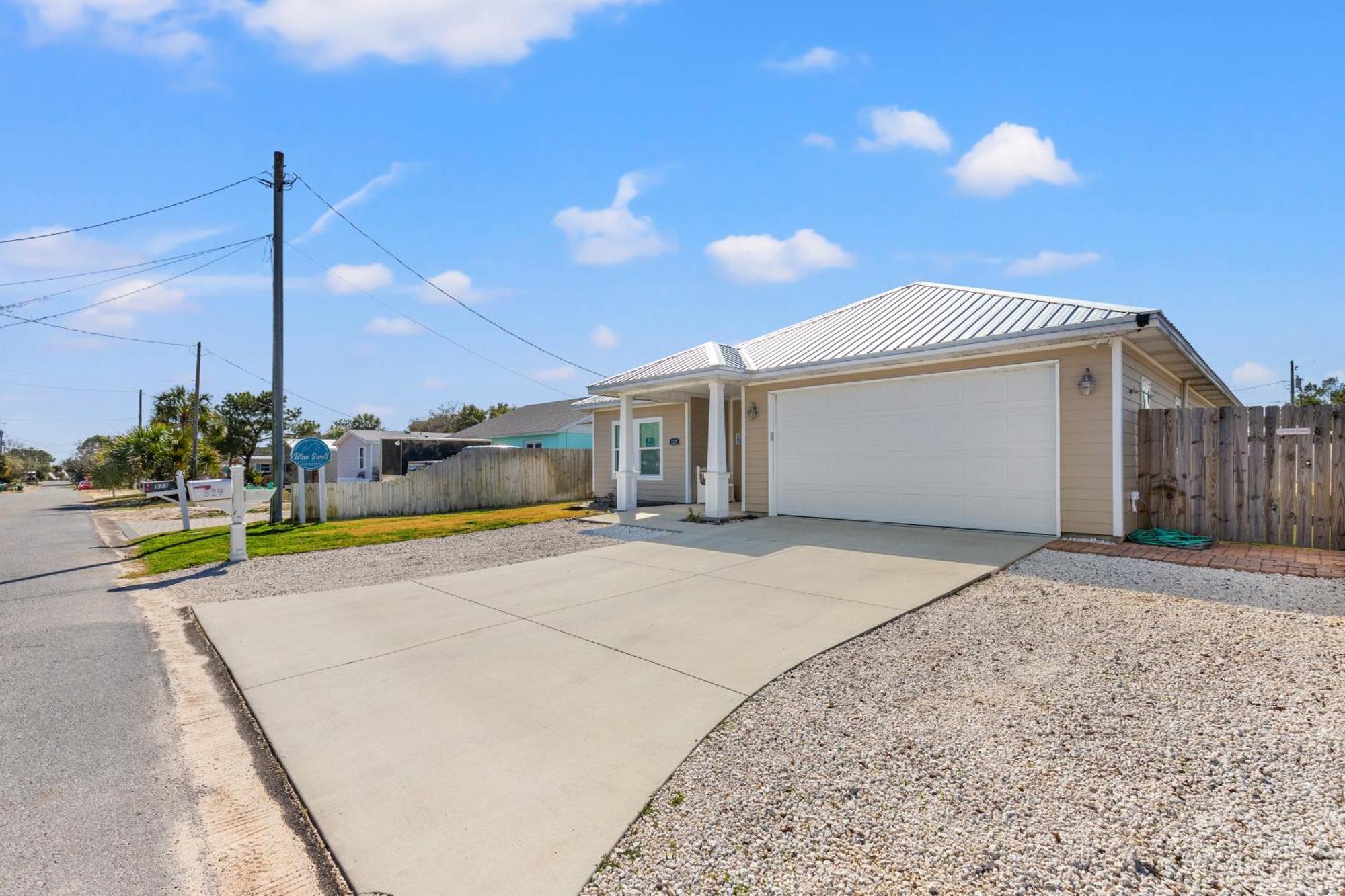 Amazing New 3br/2ba Laguna Beach! / 6p Golf Cart: 2 Mins To Beach/west Pcb *
